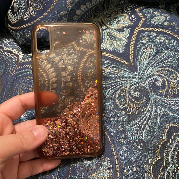 Phone cases - Picture 3 of 9